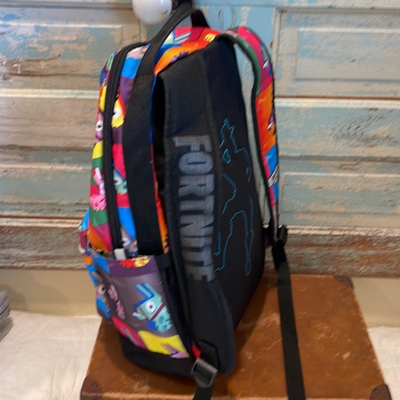Fortnite back pack - Picture 4 of 11